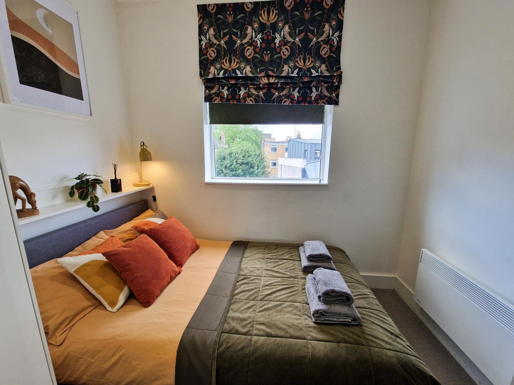 1-Bed Apartment, Close To Kensington Olympia With Free Wi-Fi & Netflix Londyn Zewnętrze zdjęcie