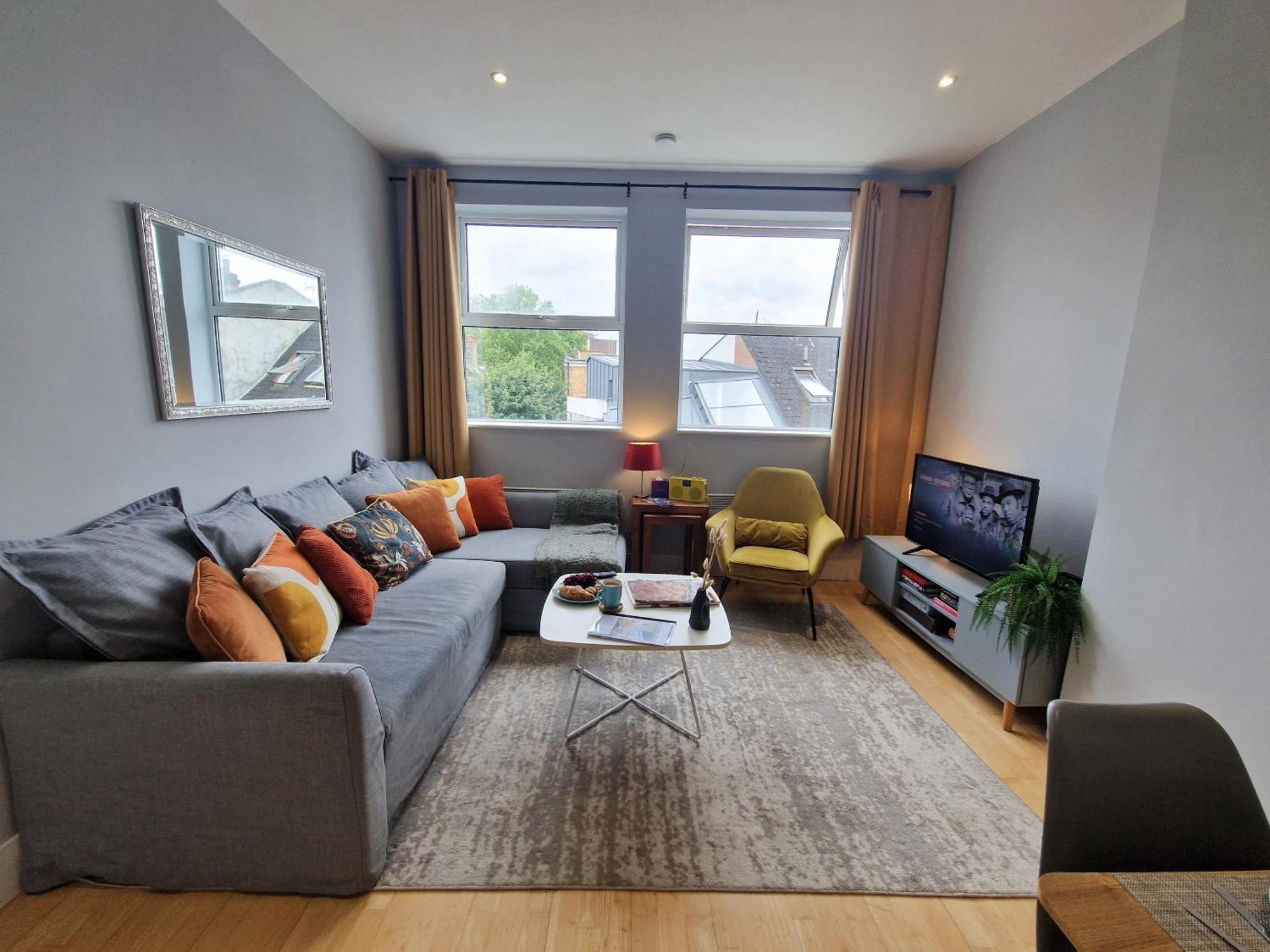 1-Bed Apartment, Close To Kensington Olympia With Free Wi-Fi & Netflix Londyn Zewnętrze zdjęcie